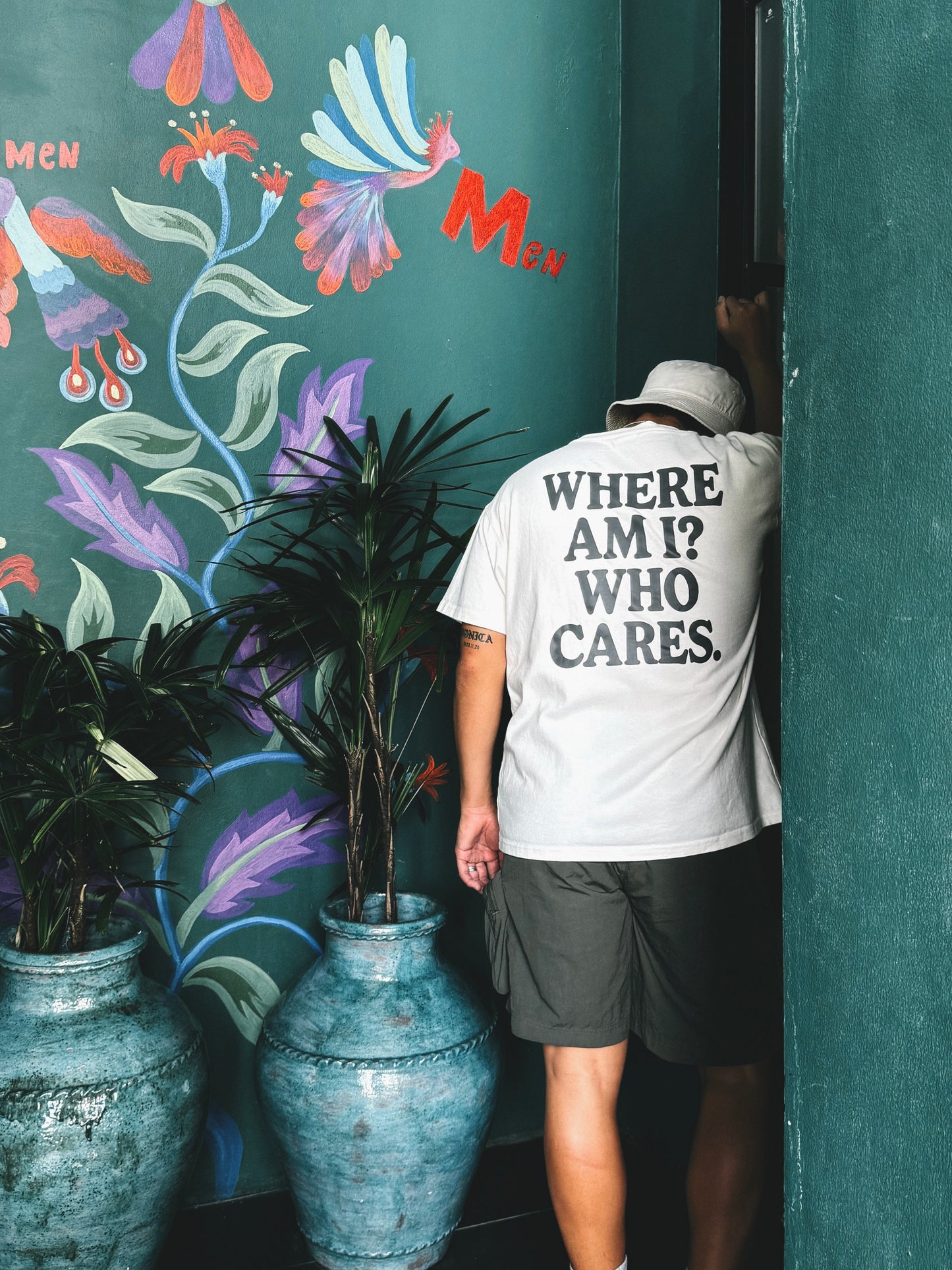 HXXG WHERE AM I? T-shirt【限定】